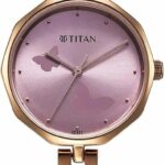 ساعت مچی زنانه تایتان کاریشما مدل 2702WM02 با صفحه صورتی و بند استیل رزگلد