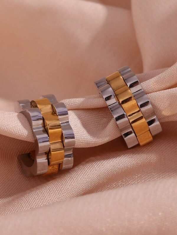 MamacitaSlay — 1 جفت گوشواره حلقه‌ای کاف گل‌شکل دو رنگ (فولاد ضد زنگ) - Image 3