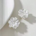 گوشواره 1 جفت — مدل گل سفید (White Flower) - Image 4