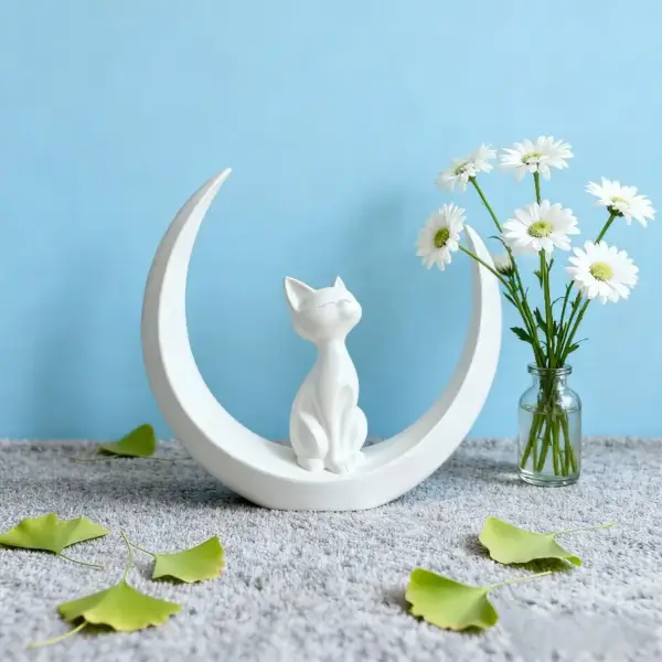 مجسمه گربه ماه مینیمال برای دکور میز و کابینت