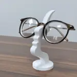 جا عینکی شیشه‌ای با فرم خاص و مشکی (قاب پلاستیکی)