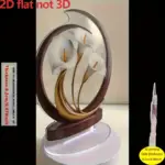 دکوری رومیزی آکریلیک 2D طرح لیلی سفید با جلوه طلایی