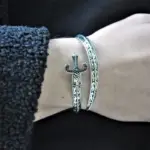 دستبند اپن گوتیک و مدیوال با آویز مسی