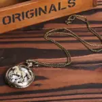 ساعت جیبی برنزی طرح اسب توخالی کوارتز