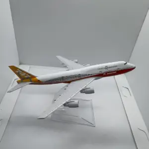 ماکت مدل هواپیما B747 گیگاسیـکل سیمولیشن (دکور و کلکسیونی)