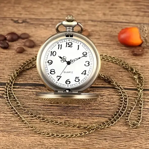 ساعت جیبی کوارتز وینتیج با گردنبند پروانه توخالی و طرح‌دار