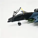 ماکت هواپیمای جنگنده A-10 مقیاس 1:72 با پایه نمایش