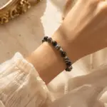 دستبند منجوقی سنگ طبیعی وِیلت ثروت (عقیق/عقیق‌سیاه و اونیکس) مشکی
