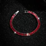 دستبند مستطیلی گوتیک طرح وینتیج رنگ زرشکی تیره