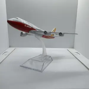 ماکت مدل هواپیما B747 گیگاسیـکل سیمولیشن (دکور و کلکسیونی)