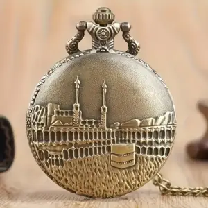ساعت جیبی/آویز برنزی طرح قلعه مربعی حکاکی شده کوارتز