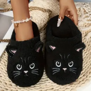 دمپایی روفرشی عروسکی گربه‌ای طرح فانتزی