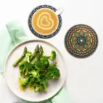 زیرلیوانی چوبی 8 عددی طرح ماندالا (10×10 سانتی‌متر)
