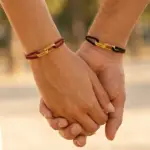 دستبند ست دونفره شخصی‌سازی با دو نام و تاریخ، کشی و قابل تنظیم